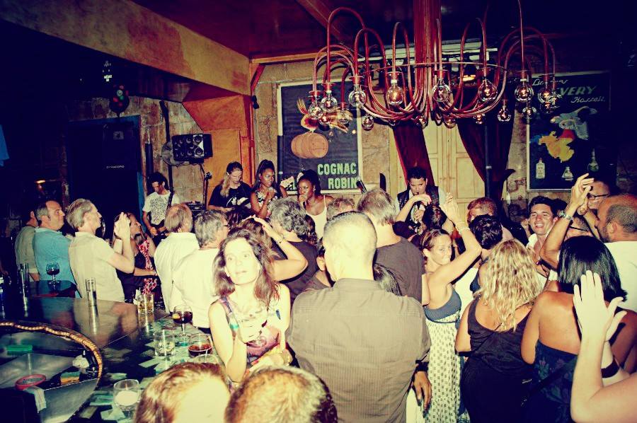 Live Music Teatro Pereyra